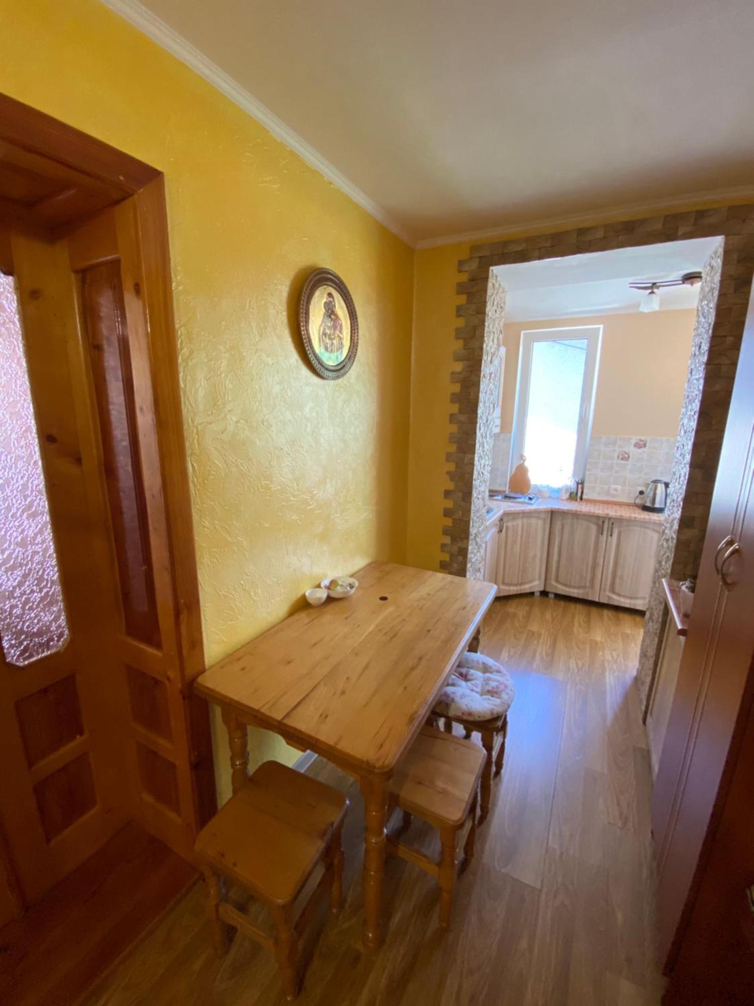 Zyma_Lito Guest House Yaremche Dış mekan fotoğraf