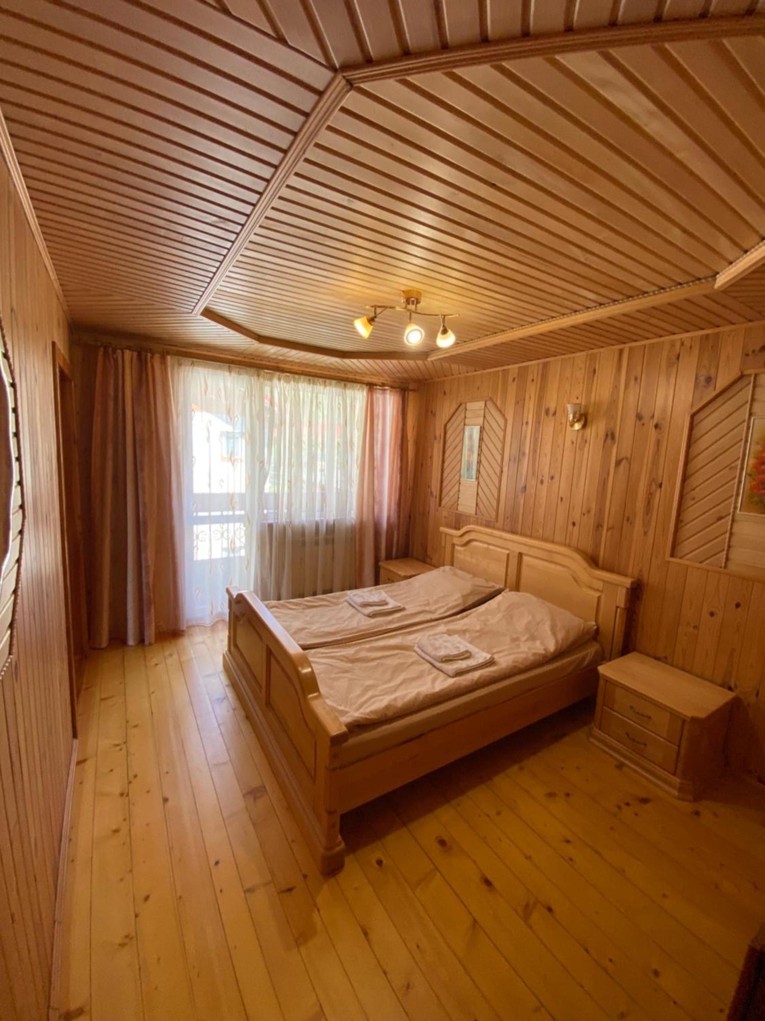 Zyma_Lito Guest House Yaremche Dış mekan fotoğraf